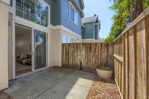 108 Manchester Dr, Fairfield, CA 94533 - Photo 42