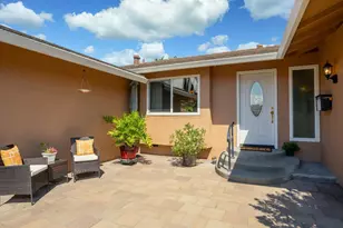 451 Sandstone Dr, Vacaville, CA 95688 - Photo 2