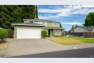 107 Northpark Drive, Vacaville, CA 95688 - Photo 2