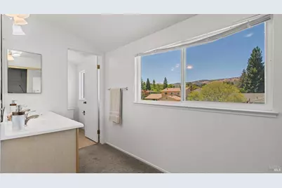 107 Northpark Drive, Vacaville, CA 95688 - Photo 34