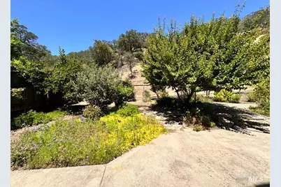 323 Portofino Way, Cloverdale, CA 95425 - Photo 30