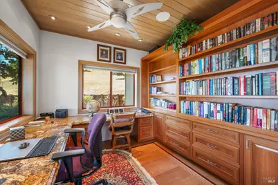 300 Margarita Drive, San Rafael, CA 94901 - Photo 22