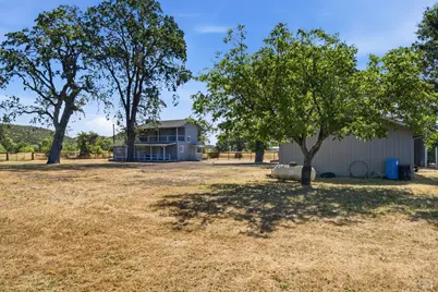 20511 Santa Barbara Avenue, Middletown, CA 95461 - Photo 32