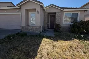 416 Pearce Ct, Suisun City, CA 94585 - Photo 4