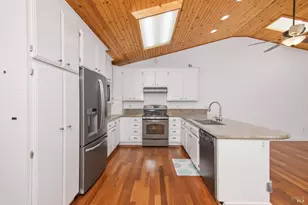 1133 Stanford Ct, Napa, CA 94558 - Photo 18