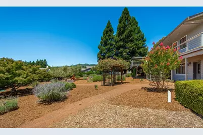 1133 Stanford Court, Napa, CA 94558 - Photo 42