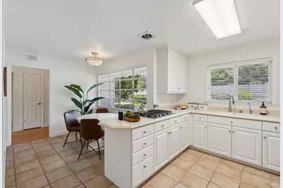 44 Robinhood Drive, San Rafael, CA 94901 - Photo 4