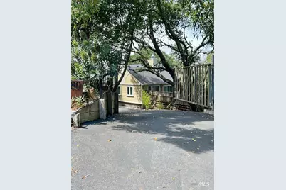 80 Oakmont Avenue, San Rafael, CA 94901 - Photo 2
