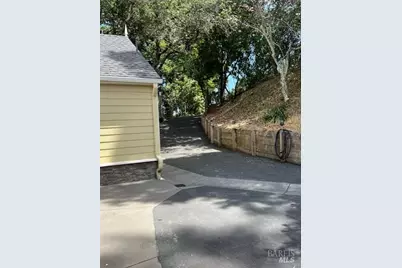 80 Oakmont Avenue, San Rafael, CA 94901 - Photo 36