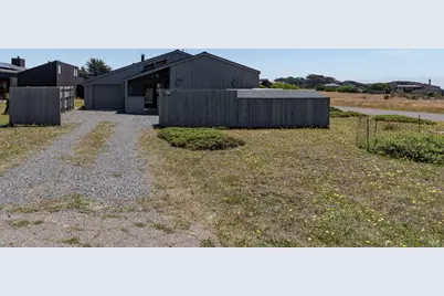 196 Broad Reach, The Sea Ranch, CA 95497 - Photo 2