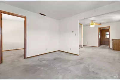 1126 Wanda Street, Crockett, CA 94525 - Photo 22