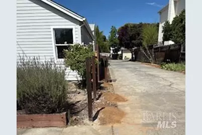 509 Fitch Street, Healdsburg, CA 95448 - Photo 10