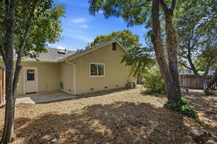 509 Fitch St, Healdsburg, CA 95448 - Photo 38