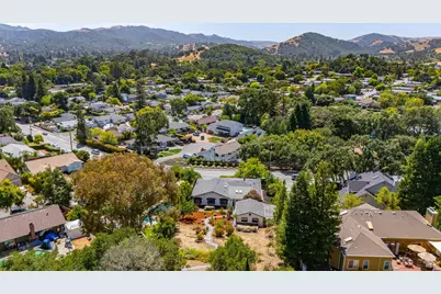 1132 Simmons Lane, Novato, CA 94945 - Photo 48