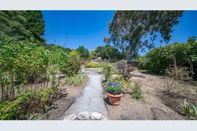 1132 Simmons Lane, Novato, CA 94945 - Photo 36
