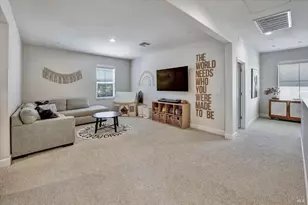 575 W Cherry St, Dixon, CA 95620 - Photo 16
