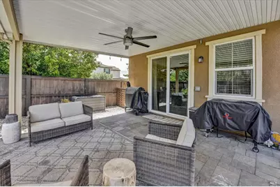 575 W Cherry Street, Dixon, CA 95620 - Photo 28