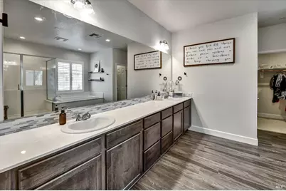 575 W Cherry Street, Dixon, CA 95620 - Photo 22