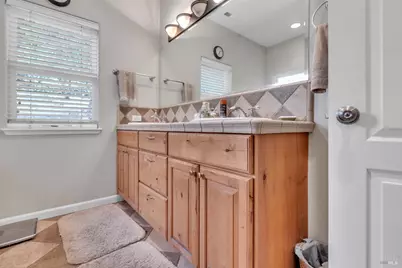 16911 Spruce Grove Road, Hidden Valley Lake, CA 95467 - Photo 18
