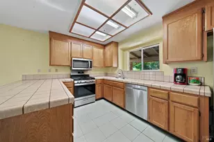 17002 Acacia Way, Clearlake Oaks, CA 95423 - Photo 10