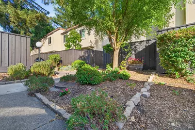 1713 Las Pravadas Court, Santa Rosa, CA 95409 - Photo 28