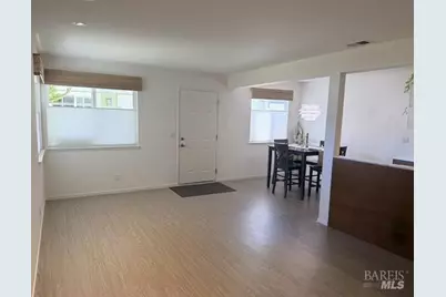70 Los Padres Circle, Novato, CA 94947 - Photo 4