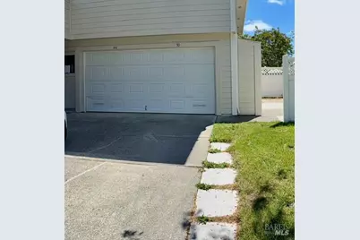 70 Los Padres Circle, Novato, CA 94947 - Photo 20