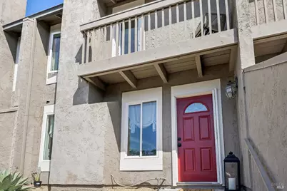 2033 Hawthorne Terrace, Novato, CA 94945 - Photo 2