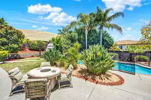 2408 Sanctuary Dr, Fairfield, CA 94534 - Photo 70