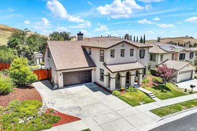 2408 Sanctuary Drive, Fairfield, CA 94534 - Photo 2