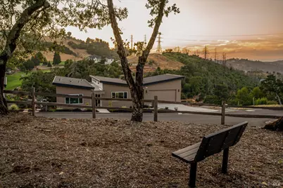 3729 Deauville Place, Santa Rosa, CA 95403 - Photo 36