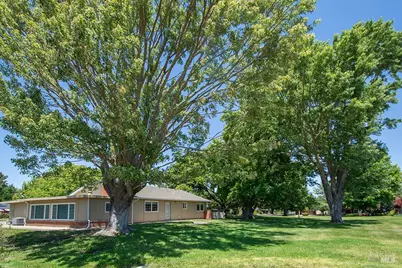 64 Temelec Circle, Sonoma, CA 95476 - Photo 22