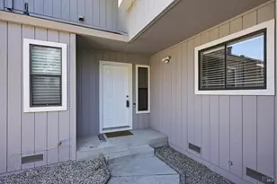 7 Gilbert Ct, Cotati, CA 94931 - Photo 2