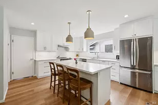 24 Lawrence Dr, Novato, CA 94945 - Photo 12