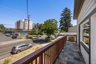 870 3rd St, Santa Rosa, CA 95404 - Photo 4
