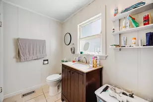 870 3rd St, Santa Rosa, CA 95404 - Photo 18