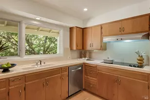 143 Loma Vista Dr, Sonoma, CA 95476 - Photo 14