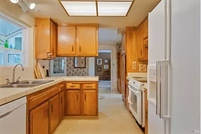 310 Francisco Drive, Sonoma, CA 95476 - Photo 6
