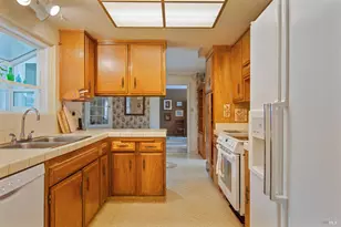 310 Francisco Dr, Sonoma, CA 95476 - Photo 6
