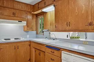4941 Hansen Dr, Santa Rosa, CA 95409 - Photo 10