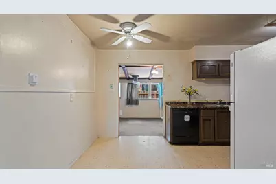 1341 Eisenhower Street, Fairfield, CA 94533 - Photo 10