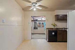 1341 Eisenhower St, Fairfield, CA 94533 - Photo 10