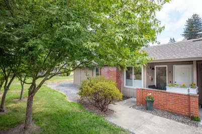 14 Woodgreen Street, Santa Rosa, CA 95409 - Photo 2