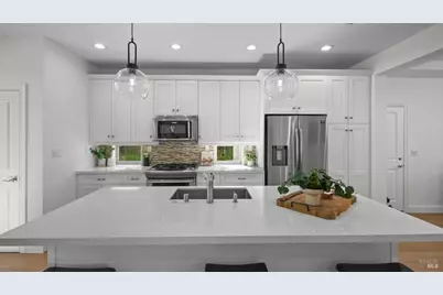 106 Waterford Terrace, San Rafael, CA 94903 - Photo 18