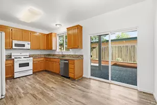 1030 Cottage Ln, Ukiah, CA 95482 - Photo 10