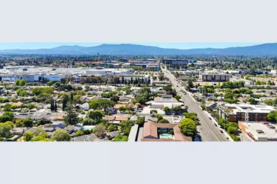 2479 Kenwood Avenue, San Jose, CA 95128 - Photo 30