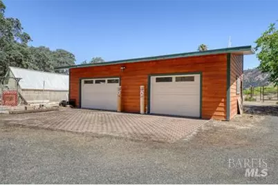 10460 North Drive, Clearlake, CA 95422 - Photo 28