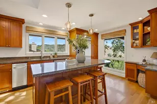 32 Longwood Dr, San Rafael, CA 94901 - Photo 14