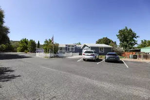 400 Sulphur Bank Dr, Clearlake Oaks, CA 95423 - Photo 4