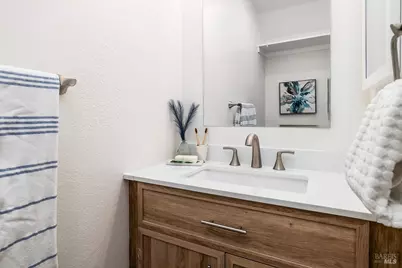 1484 Parkway Drive, Rohnert Park, CA 94928 - Photo 14
